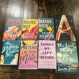 Assortment of popular books!